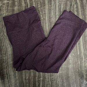 Zyia Cropped Textured Light n’ Tight Size 16-18